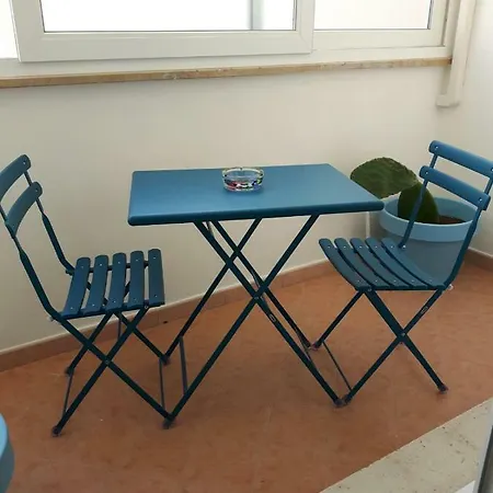 Elle Oda ve Kahvaltı Taranto