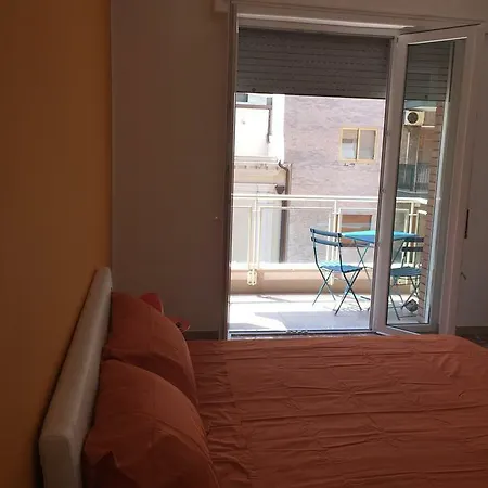 Elle Bed & Breakfast *