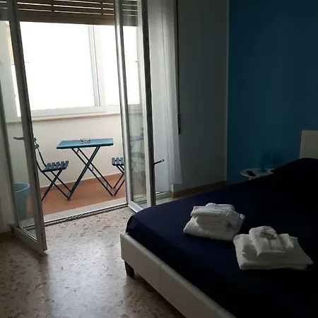 Elle Bed & Breakfast *